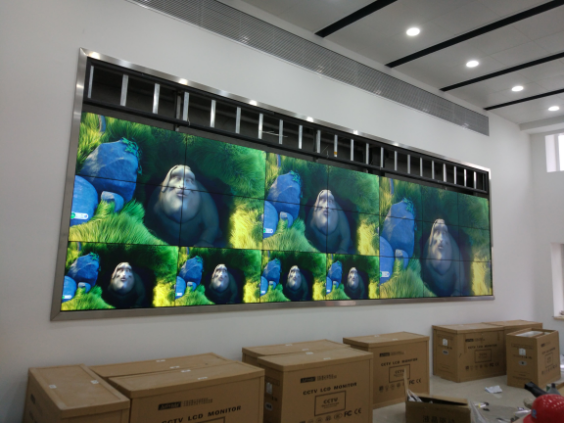 雅迅达55寸液晶拼接墙案例1